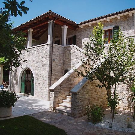 Tinjan Villa Kringa מראה חיצוני תמונה