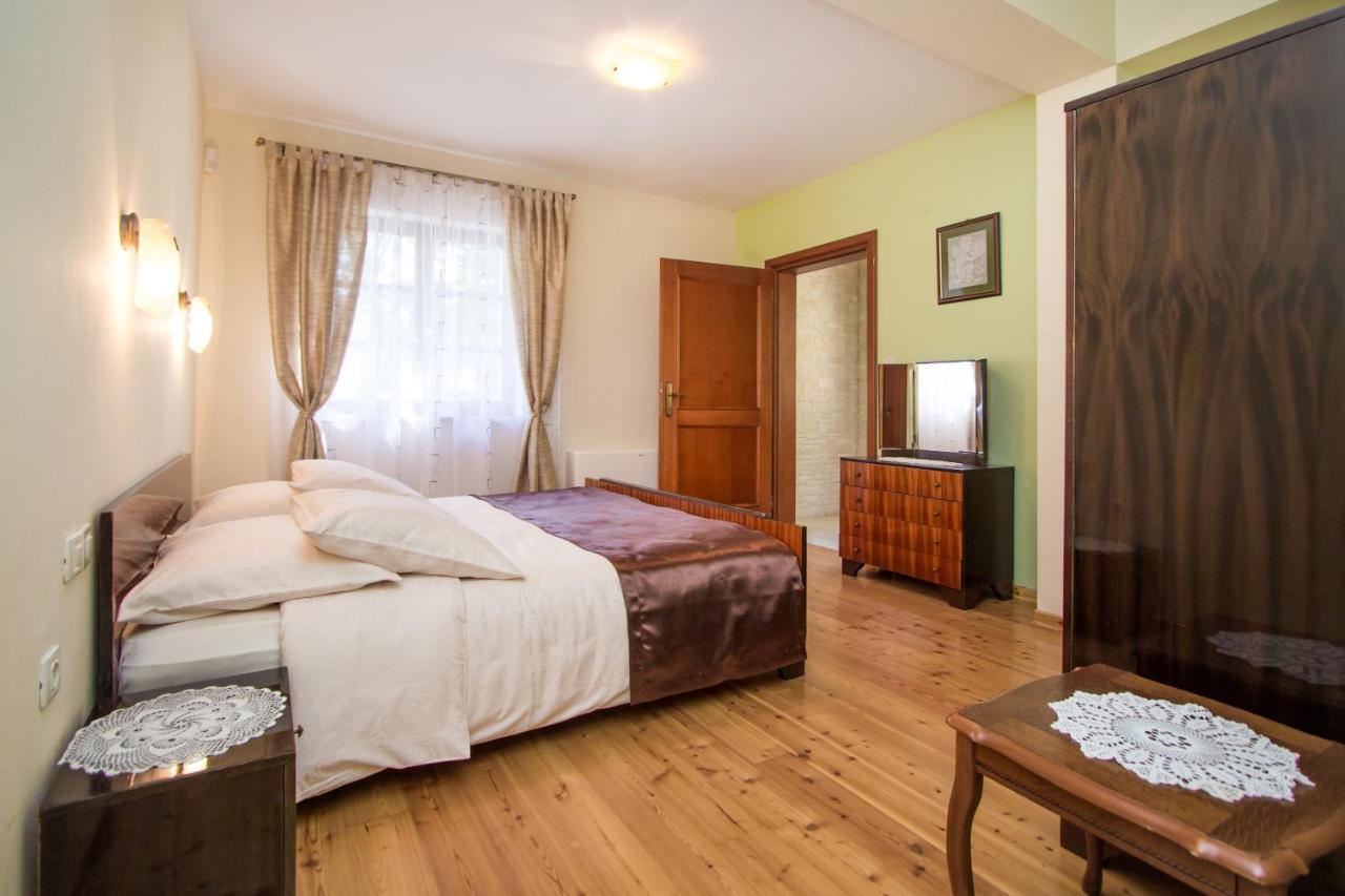 Tinjan Villa Kringa מראה חיצוני תמונה