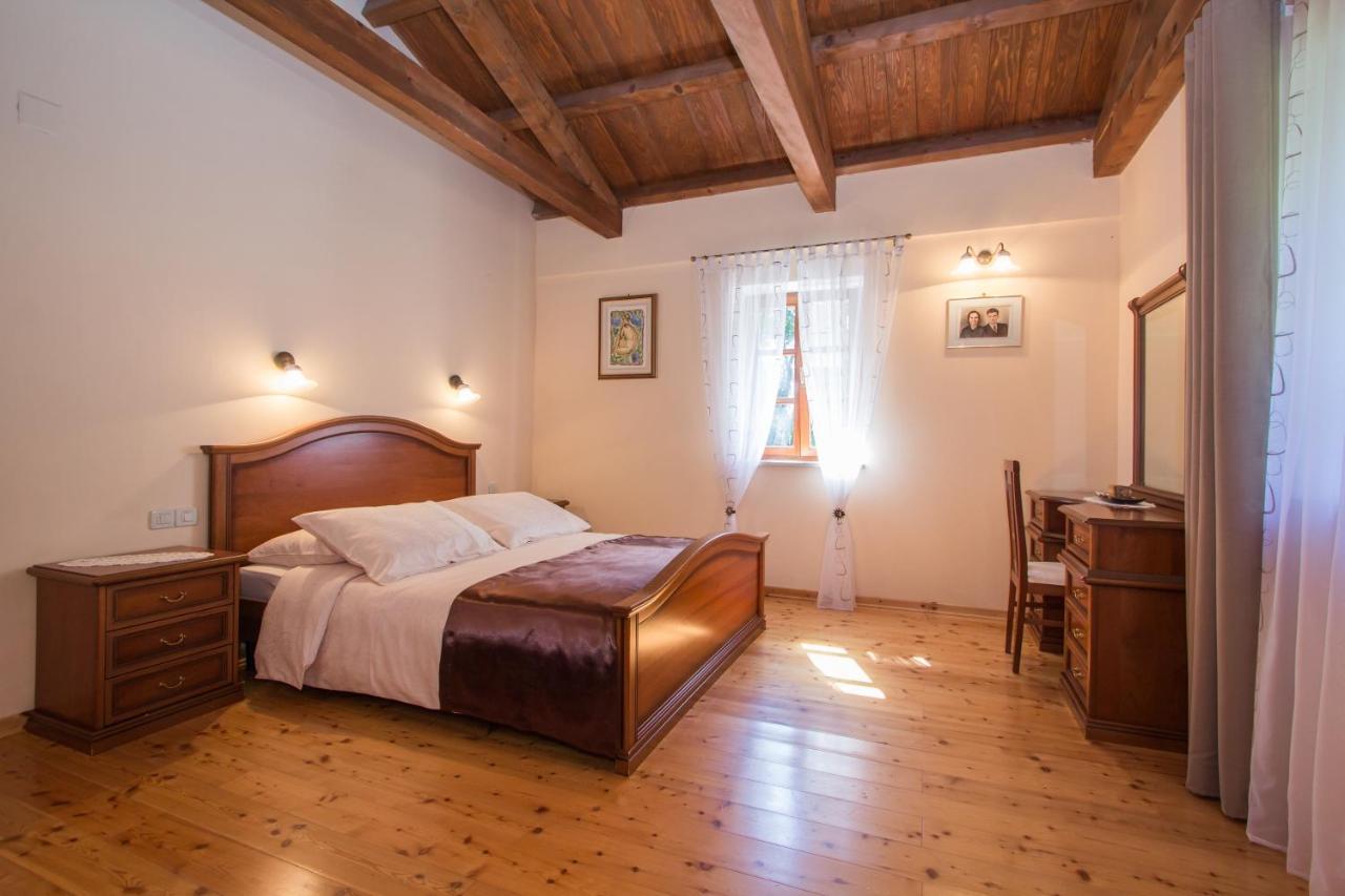 Tinjan Villa Kringa מראה חיצוני תמונה