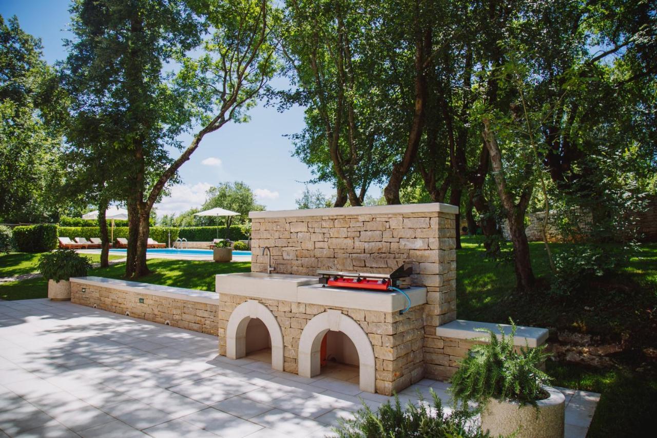 Tinjan Villa Kringa מראה חיצוני תמונה