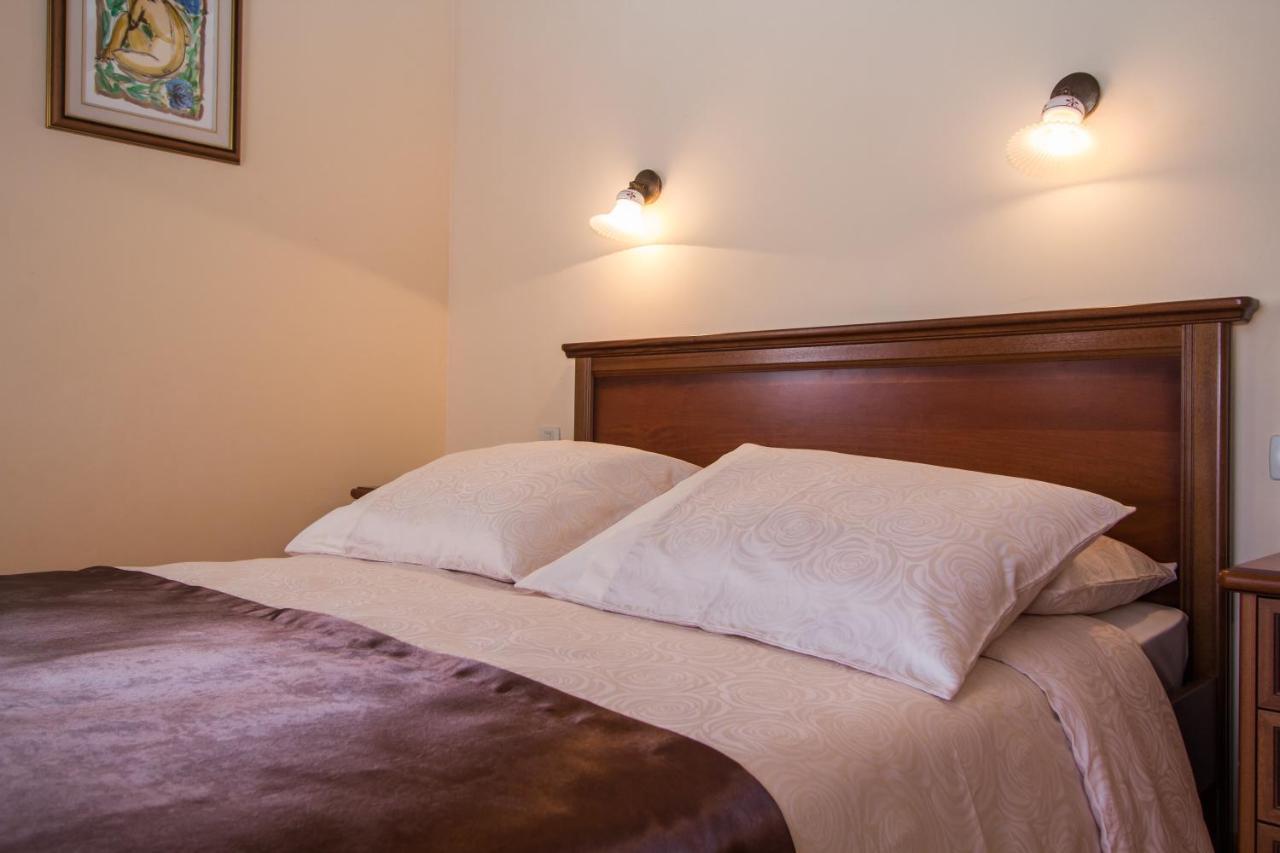 Tinjan Villa Kringa מראה חיצוני תמונה